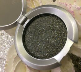 T .Leclerc yeux fard ombre à paupières poudrée mono irisée  galaxie noir incrusté de paillettes 2,7gr neuf