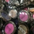 Biguine Makeup lot revendeur de 50 ombre à paupières poudré neuf