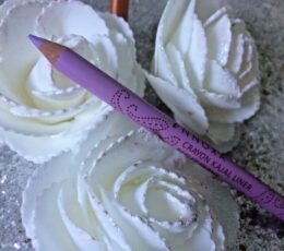 Innoxa  Crayon Kajal Liner Yeux Haute Tolerance Reflet Parme