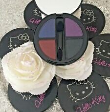 Hello Kitty Palette Quatuor Yeux Ombre A Paupieres 08 Jour Et Nuit