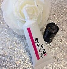 Debby Eye Primer Base Maquillage Yeux Fixe Durablement Les Fard A Paupieres
