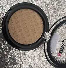 Debby color expérience ombre à paupieres mono riche en pigments 28 Or neuf