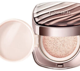 La Mer Fond De Teint Cushion Lift Eclat Spf20 + 1 Recharge Warm Porcelain 102€